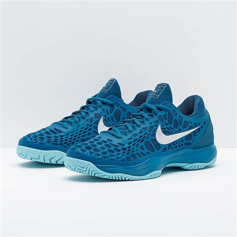 Nike air Zoom cage 3